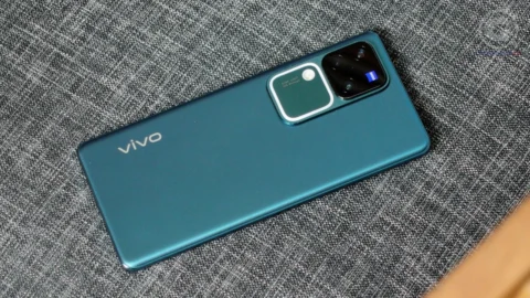 vivo yang mirip iPhone