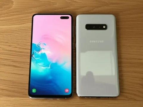 Samsung Galaxy S10e